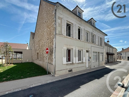 Image d'un maison 7 pièces 150 m² à 140000€ à appoigny (89380)