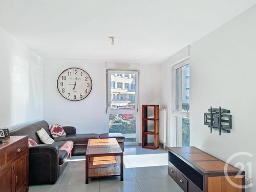 Image d'un appartement 3 pièces 57 m² à 179000€ à melun (77000)