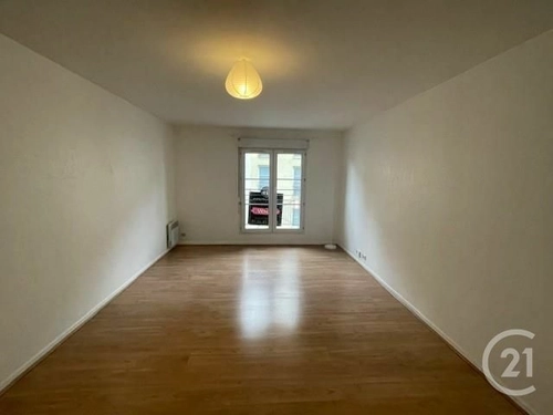 Image d'un appartement 2 pièces 52 m² à 165000€ à melun (77000)