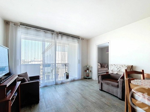 Image d'un appartement 4 pièces 80 m² à 299000€ à colombes (92700)