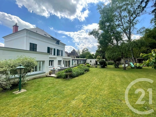 Image d'un maison 9 pièces 221 m² à 983000€ à parmain (95620)
