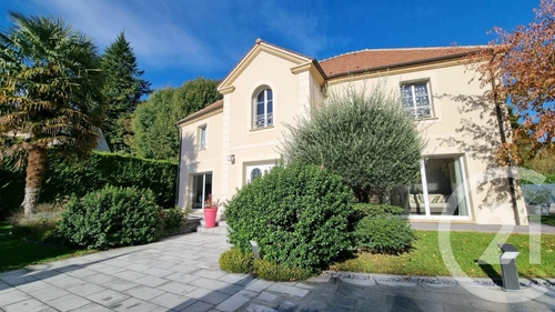 Image d'un maison 7 pièces 227 m² à 898000€ à parmain (95620)