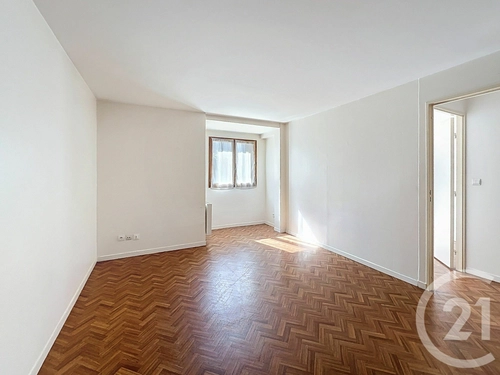 Image d'un appartement 3 pièces 56 m² à 146000€ à montereau-fault-yonne (77130)