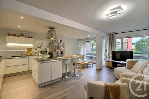 Image d'un appartement 4 pièces 83 m² à 299000€ à thonon-les-bains (74200)