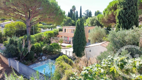 Image d'un maison 7 pièces 205 m² à 1190000€ à cavalaire-sur-mer (83240)