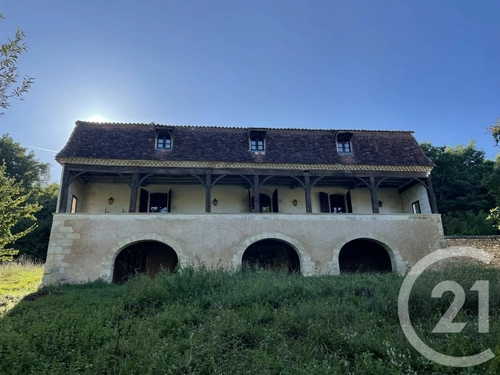 Image d'un maison 5 pièces 236 m² à 1050€ à mussidan (24400)