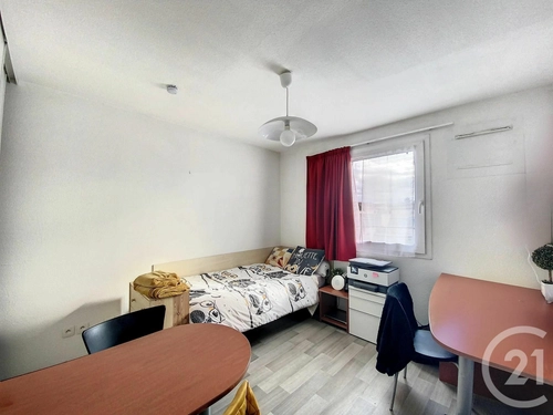 Image d'un appartement 1 pièce 18 m² à 49500€ à clermont-ferrand (63000)