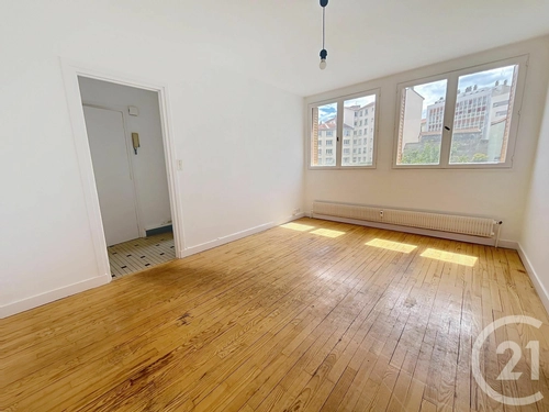 Image d'un appartement 2 pièces 39 m² à 570€ à clermont-ferrand (63000)