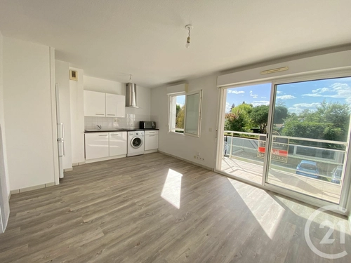 Image d'un appartement 3 pièces 49 m² à 710€ à pau (64000)