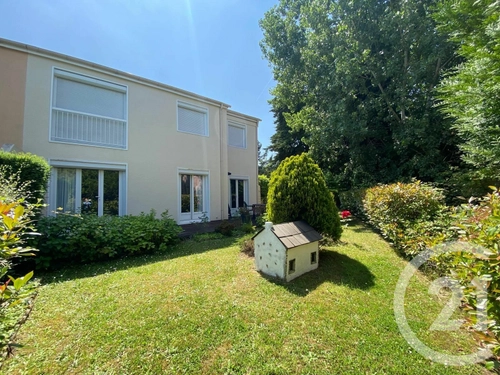 Image d'un maison 6 pièces 139 m² à 357000€ à "élancourt" (78990)