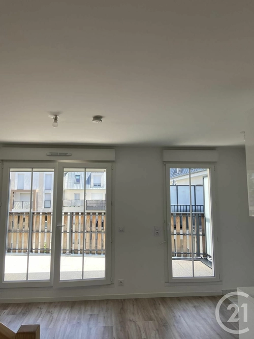 Image d'un appartement 3 pièces 51 m² à 1250€ à maurepas (80360)