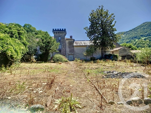 Image d'un maison 12 pièces 389 m² à 220000€ à lacourt (09200)