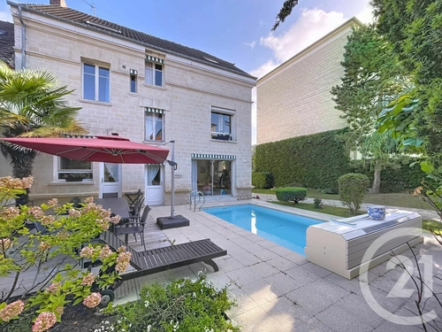 Image d'un maison 8 pièces 198 m² à 795000€ à compiègne (60200)