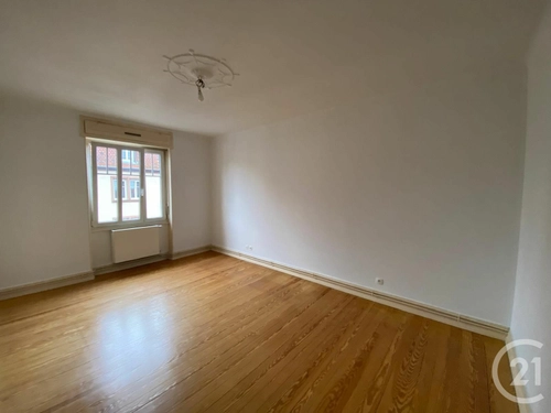 Image d'un appartement 3 pièces 74 m² à 850€ à schiltigheim (67300)