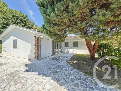 Image d'un maison 5 pièces 142 m² à 422000€ à lésigny (86270)