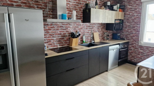 Image d'un appartement 4 pièces 93 m² à 1350€ à les fourgs (25300)