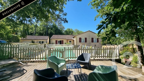 Image d'un maison 8 pièces 214 m² à 364000€ à sarlat-la-canéda (24200)