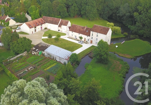 Image d'un maison 16 pièces 800 m² à 1895000€ à fontainebleau (77300)