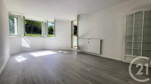 Image d'un appartement 3 pièces 70 m² à 189000€ à livry-gargan (93190)