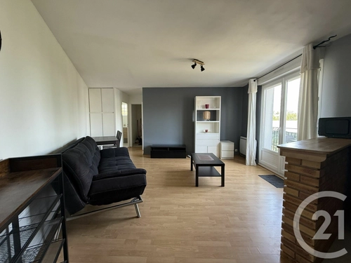 Image d'un appartement meublé 2 pièces 43 m² à 940€ à livry-gargan (93190)
