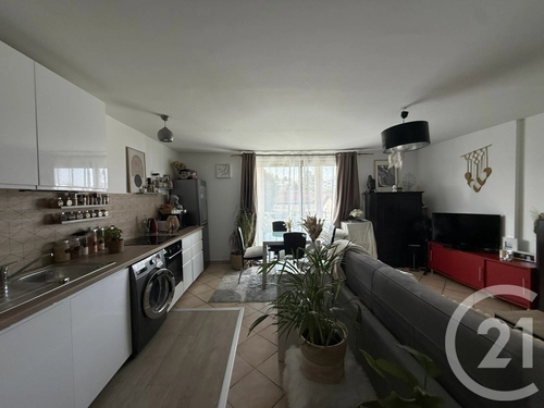 Image d'un appartement meublé 1 pièce 35 m² à 750€ à livry-gargan (93190)
