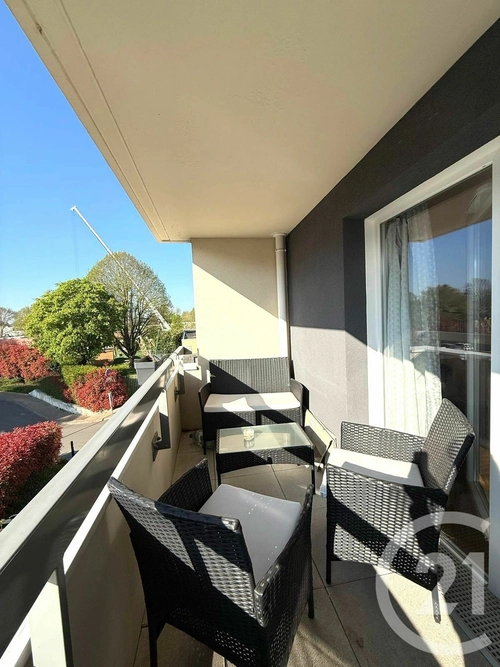 Image d'un appartement 4 pièces 74 m² à 210000€ à trappes (78190)