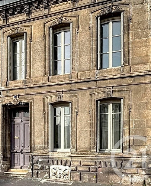 Image d'un maison 9 pièces 205 m² à 330000€ à angoulême (16000)