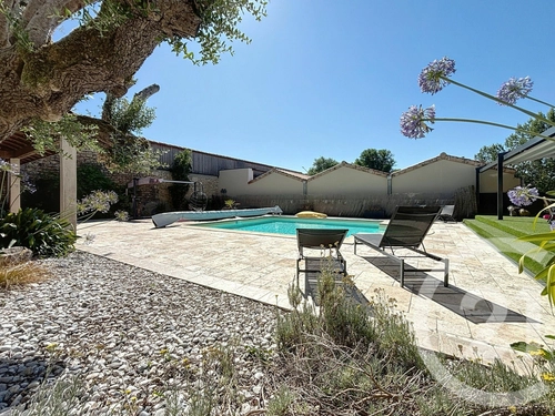 Image d'un maison 7 pièces 160 m² à 447320€ à angoulême (16000)