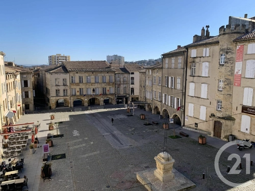 Image d'un appartement 3 pièces 92 m² à 720€ à bagnols-sur-cèze (30200)