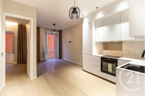 Image d'un appartement 3 pièces 49 m² à 590000€ à villefranche-sur-mer (06230)