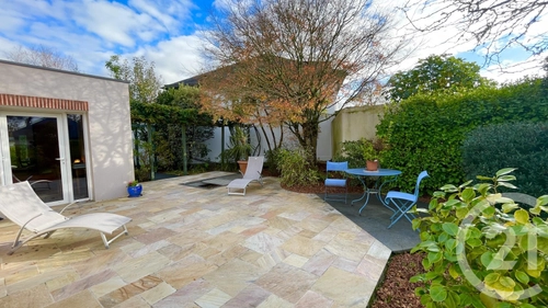 Image d'un maison 7 pièces 160 m² à 1009000€ à vannes (56000)