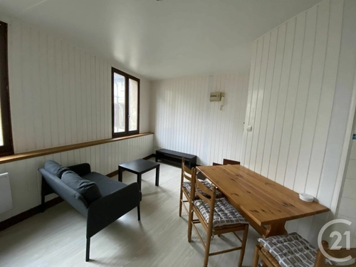 Image d'un studio 21 m² à 480€ à pont-sainte-maxence (60700)