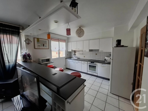 Image d'un appartement 2 pièces 49 m² à 78000€ à fécamp (76400)