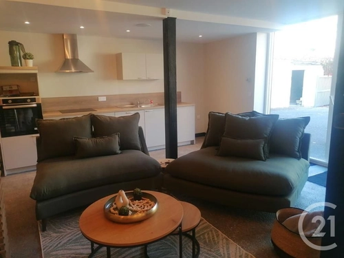 Image d'un appartement meublé 1 pièce 16 m² à 410€ à fécamp (76400)
