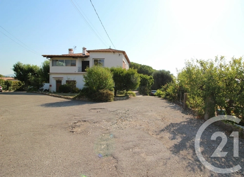 Image d'un maison 12 pièces 295 m² à 1100000€ à cagnes-sur-mer (06800)