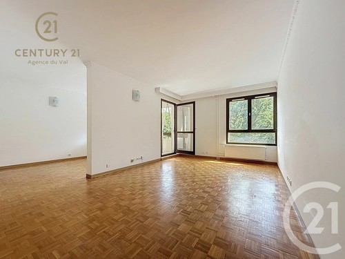 Image d'un appartement 4 pièces 79 m² à 1290€ à champs-sur-marne (77420)