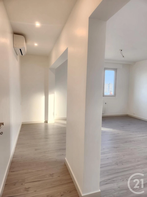 Image d'un appartement 4 pièces 85 m² à 235000€ à saint-fons (69190)