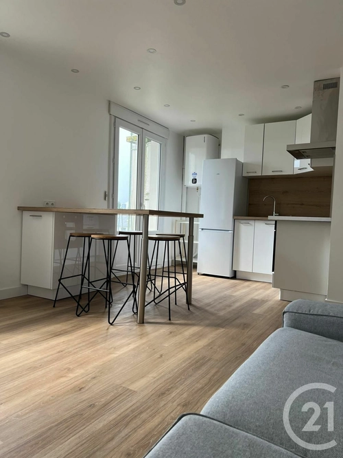 Image d'un appartement meublé 4 pièces 72 m² à 1200€ à nantes (44000)