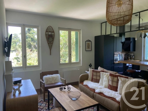 Image d'un studio 30 m² à 117000€ à saint-savin (86310)