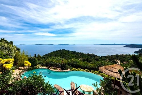 Image d'un maison 8 pièces 386 m² à 3495000€ à rayol-canadel-sur-mer (83820)