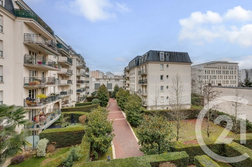 Image d'un appartement 3 pièces 74 m² à 634000€ à montrouge (92120)
