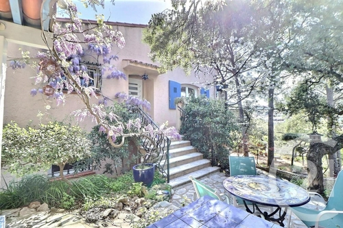 Image d'un maison 5 pièces 130 m² à 630000€ à saint-raphaël (24160)