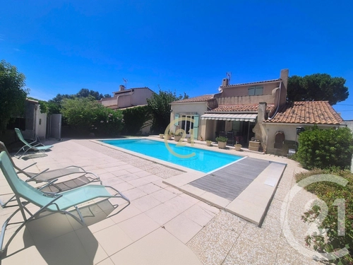 Image d'un maison 5 pièces 117 m² à 410000€ à saint-mitre-les-remparts (13920)