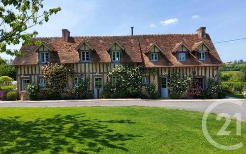 Image d'un maison 6 pièces 176 m² à 949000€ à pont-l'évêque (60400)