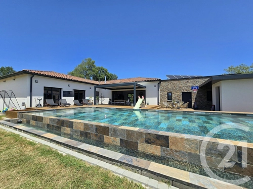 Image d'un maison 6 pièces 230 m² à 560100€ à carbonne (31390)