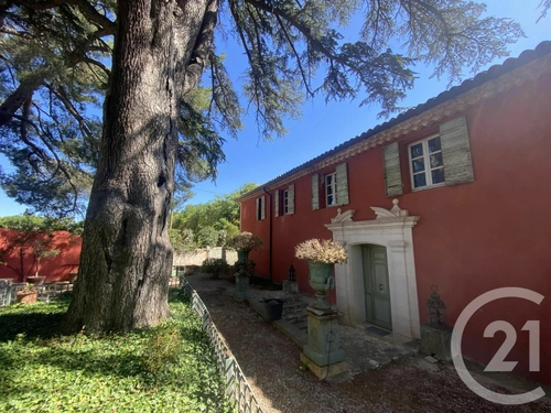 Image d'un appartement meublé 3 pièces 75 m² à 1400€ à aix-en-provence (13090)