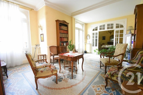 Image d'un maison 11 pièces 226 m² à 474000€ à vichy (03200)