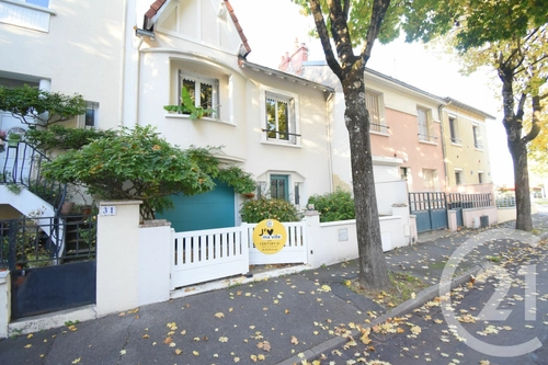 Image d'un maison 4 pièces 105 m² à 235000€ à vichy (03200)