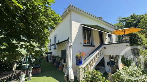 Image d'un maison 5 pièces 161 m² à 477000€ à gap (05000)