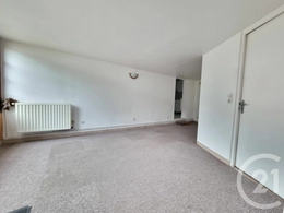Image d'un maison 3 pièces 56 m² à 900€ à villecresnes (94440)